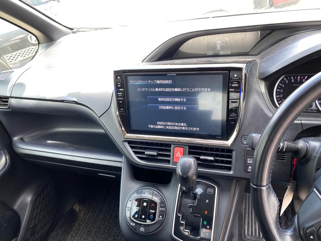 2014 Toyota Voxy Sunroof